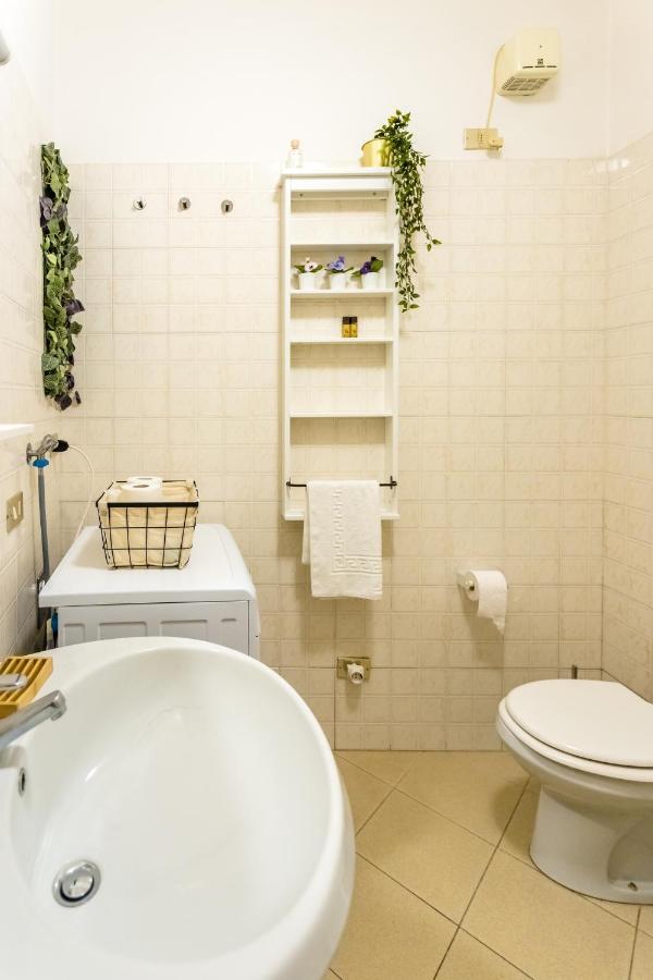 Lago Azzurro Apartment Варенна Екстер'єр фото